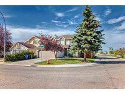 105 Coral Sands Terrace NE Calgary, AB T3J 3J4