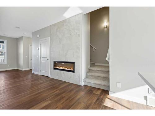 38 Versant View Sw, Calgary, AB 