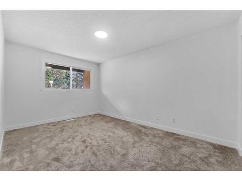 45-3705 Fonda Way Se, Calgary, AB - Indoor Photo Showing Other Room