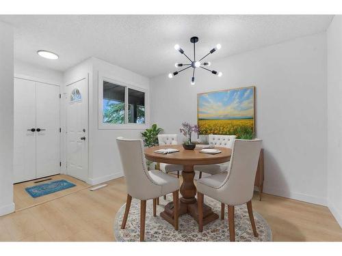 45-3705 Fonda Way Se, Calgary, AB - Indoor Photo Showing Dining Room