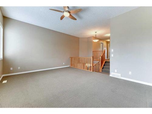 322 Cranfield Gardens Se, Calgary, AB - Indoor Photo Showing Other Room