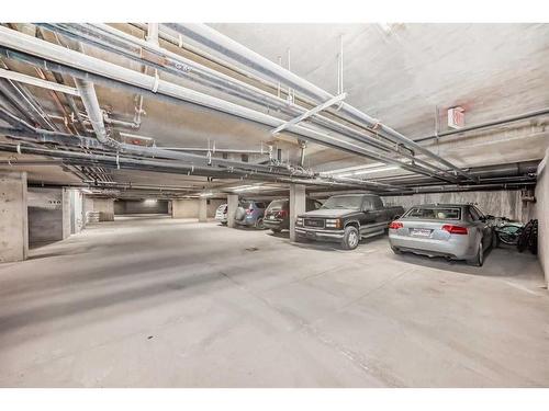 304-2134 Kensington Road Nw, Calgary, AB - Indoor Photo Showing Garage