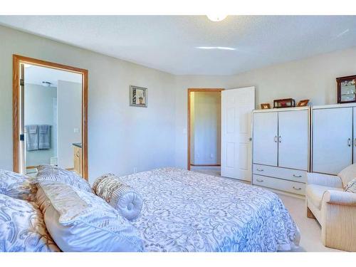 130 Valley Stream Circle Nw, Calgary, AB - Indoor Photo Showing Bedroom