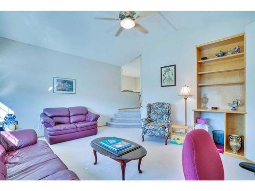 130 Valley Stream Circle Nw, Calgary, AB - Indoor Photo Showing Living Room