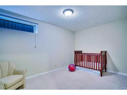 130 Valley Stream Circle Nw, Calgary, AB - Indoor Photo Showing Bedroom