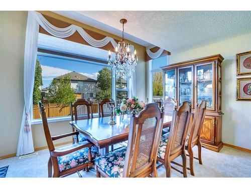 130 Valley Stream Circle Nw, Calgary, AB - Indoor Photo Showing Dining Room