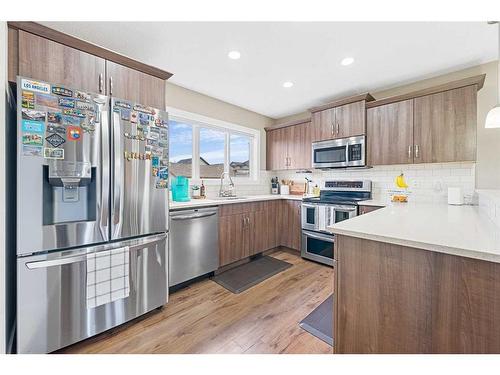 189 Legacy Crescent Se, Calgary, AB - Indoor Photo Showing Kitchen With Stainless Steel Kitchen With Upgraded Kitchen