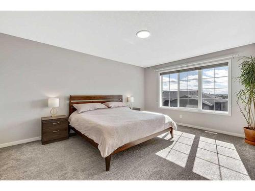 20 Wolf Crescent, Okotoks, AB - Indoor Photo Showing Bedroom