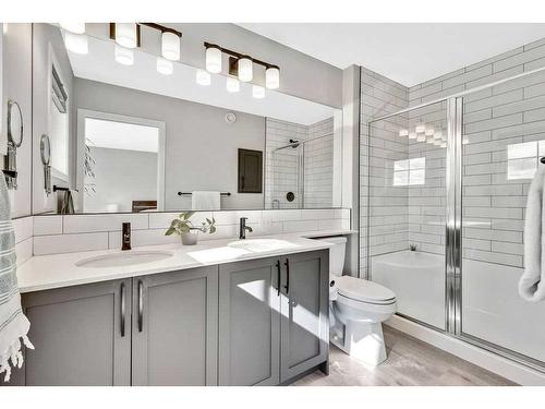 20 Wolf Crescent, Okotoks, AB - Indoor Photo Showing Bathroom