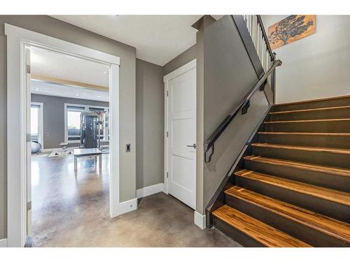 2216 8 Street Ne, Calgary, AB - Indoor Photo Showing Other Room