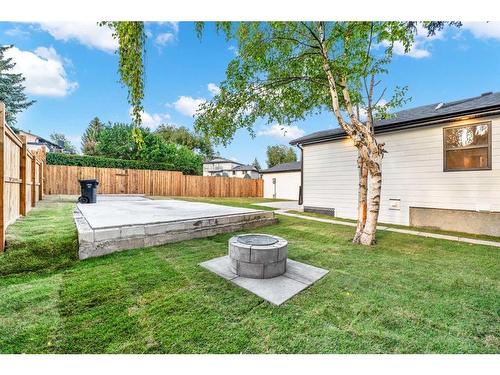 7708 Silver Springs Road Nw, Calgary, AB - Outdoor With Backyard