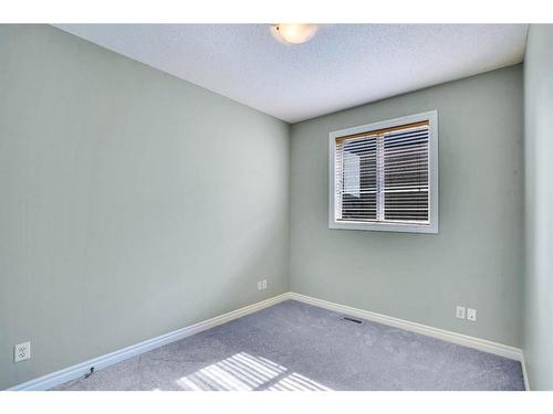 277 West Creek Boulevard, Chestermere, AB - Indoor Photo Showing Other Room