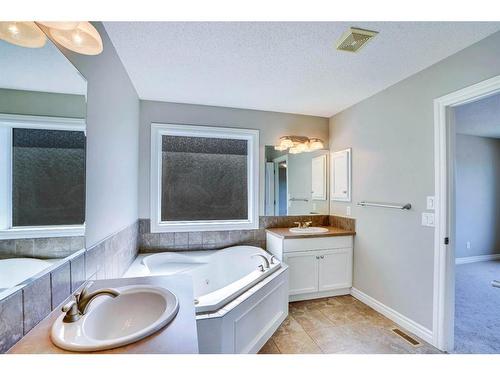 277 West Creek Boulevard, Chestermere, AB - Indoor Photo Showing Bathroom