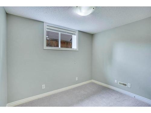 277 West Creek Boulevard, Chestermere, AB - Indoor Photo Showing Laundry Room