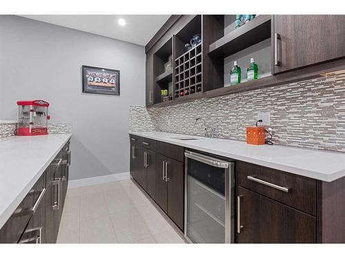 3240 Kerrydale Road Sw, Calgary, AB - Indoor Photo Showing Kitchen