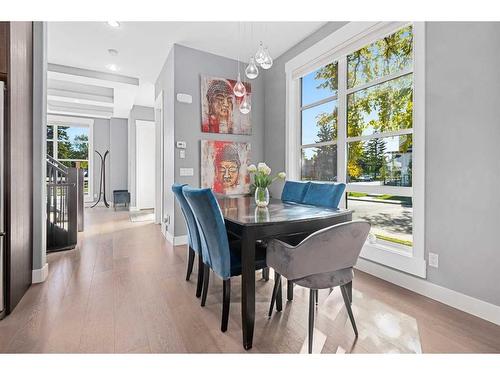 3240 Kerrydale Road Sw, Calgary, AB - Indoor Photo Showing Dining Room