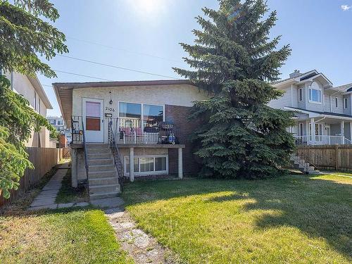 2106 1 Street Nw, Calgary, AB - Outdoor With Deck Patio Veranda