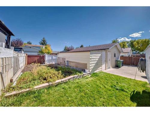 1860 48 Street Ne, Calgary, AB - Outdoor With Exterior