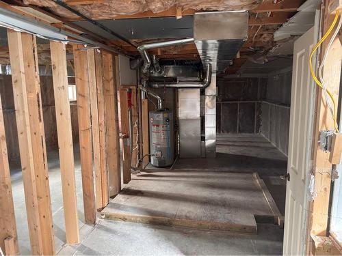 419 2Nd Street Se, High River, AB - Indoor Photo Showing Basement