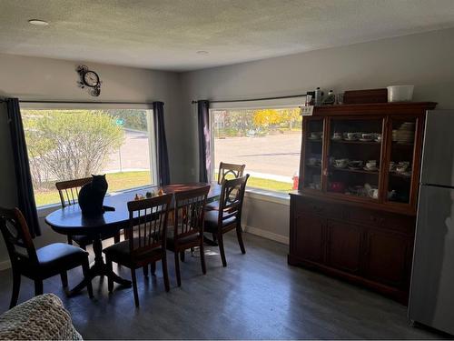 419 2Nd Street Se, High River, AB - Indoor Photo Showing Dining Room