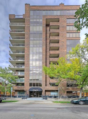 202-1020 14 Avenue Sw, Calgary, AB - Outdoor With Balcony