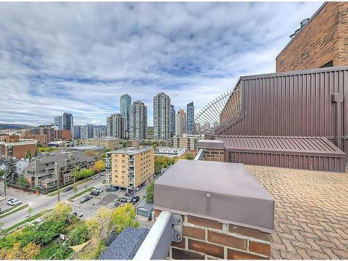 202-1020 14 Avenue Sw, Calgary, AB - Outdoor With View