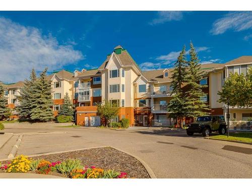 3309-3000 Sienna Park Green Sw, Calgary, AB - Outdoor With Balcony With Facade