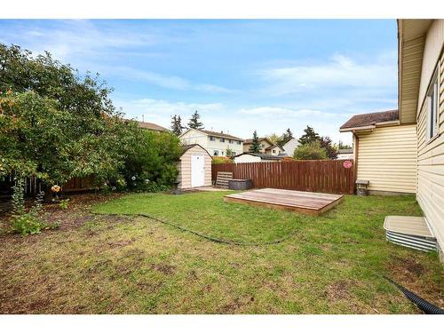 5A Radcliffe Crescent Se, Calgary, AB - Outdoor