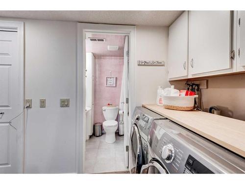 1505-11010 Bonaventure Drive Se, Calgary, AB - Indoor Photo Showing Laundry Room