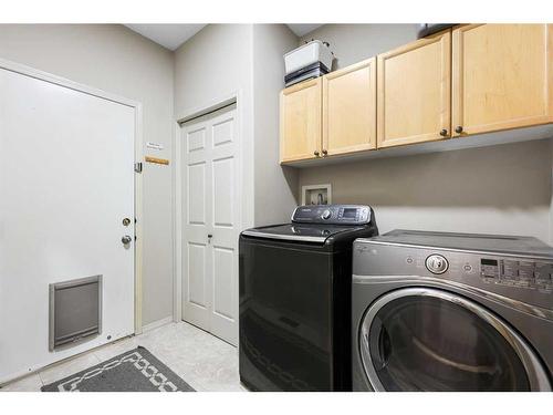 8 Mt Douglas Circle Se, Calgary, AB - Indoor Photo Showing Laundry Room