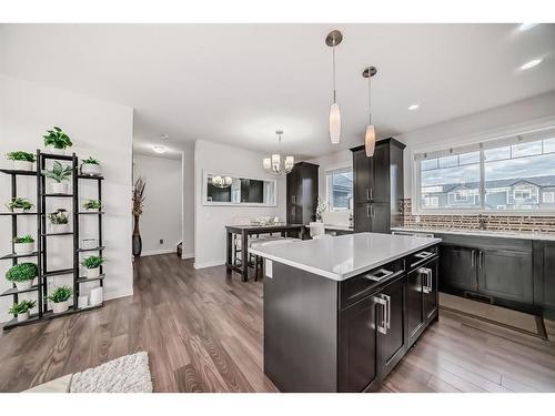 86 Nolan Hill Heights Nw, Calgary, AB - Indoor Photo Showing Kitchen With Upgraded Kitchen