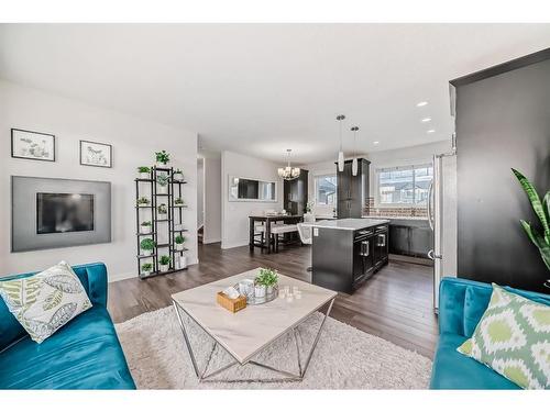 86 Nolan Hill Heights Nw, Calgary, AB - Indoor Photo Showing Living Room