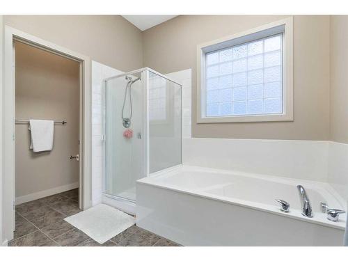 129 Royal Oak Heath Nw, Calgary, AB - Indoor Photo Showing Bathroom