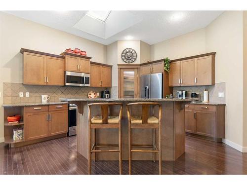 129 Royal Oak Heath Nw, Calgary, AB - Indoor Photo Showing Kitchen