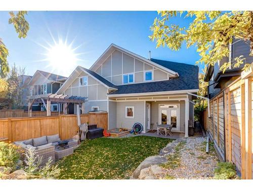 2014 42 Avenue Sw, Calgary, AB - Outdoor