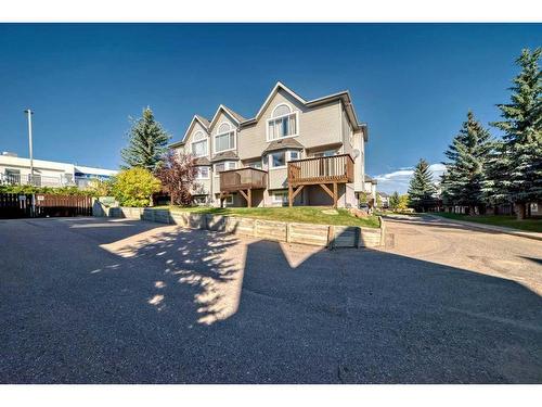 27 Sandarac Villas Nw, Calgary, AB - Outdoor With Deck Patio Veranda