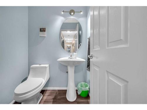 209 West Creek Circle, Chestermere, AB - Indoor Photo Showing Bathroom