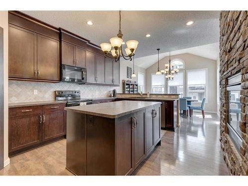 55 Mahogany Rise Se, Calgary, AB - Indoor Photo Showing Kitchen