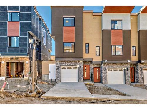 330 Sage Hill Circle Nw, Calgary, AB - Outdoor With Facade