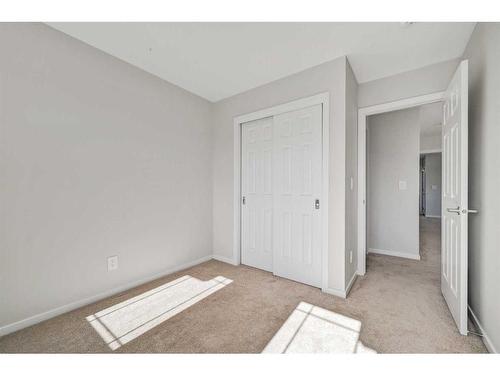 9 Carringwood Grove Nw, Calgary, AB - Indoor Photo Showing Other Room