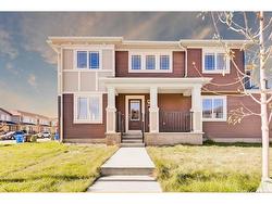 9 Carringwood Grove NW Calgary, AB T3P 1T9