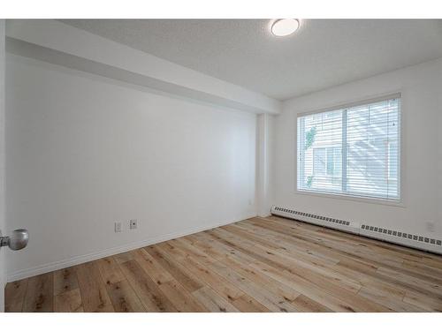 305 Mckenzie Towne Lane Se, Calgary, AB - Indoor Photo Showing Other Room