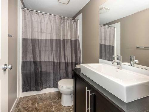 3403-155 Skyview Ranch Way Ne, Calgary, AB - Indoor Photo Showing Bathroom