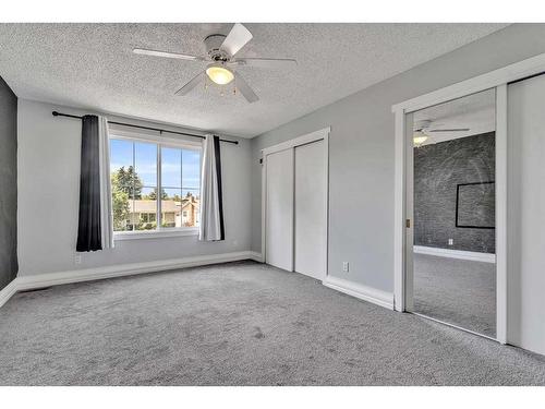 76 Huntmeadow Road Ne, Calgary, AB - Indoor Photo Showing Other Room