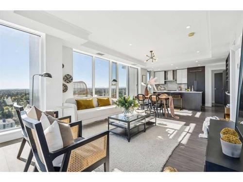 2506-930 16 Avenue Sw, Calgary, AB - Indoor Photo Showing Living Room