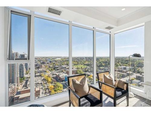 2506-930 16 Avenue Sw, Calgary, AB - Indoor