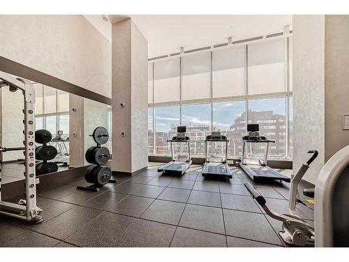 2506-930 16 Avenue Sw, Calgary, AB - Indoor Photo Showing Gym Room