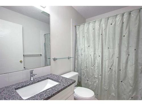 12 Panorama Hills Cove Nw, Calgary, AB - Indoor Photo Showing Bathroom