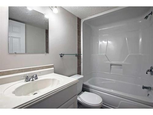 12 Panorama Hills Cove Nw, Calgary, AB - Indoor Photo Showing Bathroom