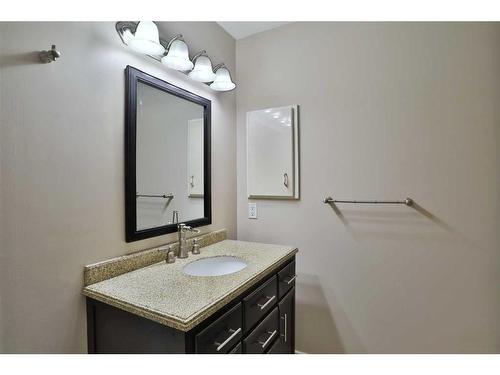 212 Scenic Acres Terrace Nw, Calgary, AB - Indoor Photo Showing Bathroom